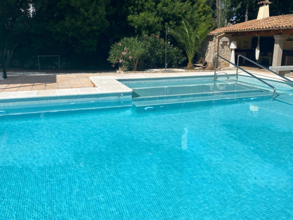 Private Villas Puerto Pollensa For Family Groups, Private Mountain Ideal For Runners, Trailers, Hikers, It Is Approximately 3 Minute Walk From The Beach Dış mekan fotoğraf
