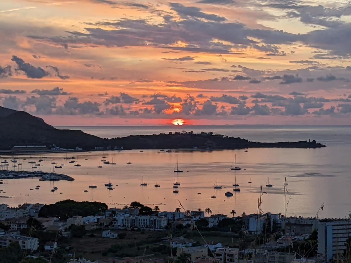 Private Villas Puerto Pollensa For Family Groups, Private Mountain Ideal For Runners, Trailers, Hikers, It Is Approximately 3 Minute Walk From The Beach Dış mekan fotoğraf